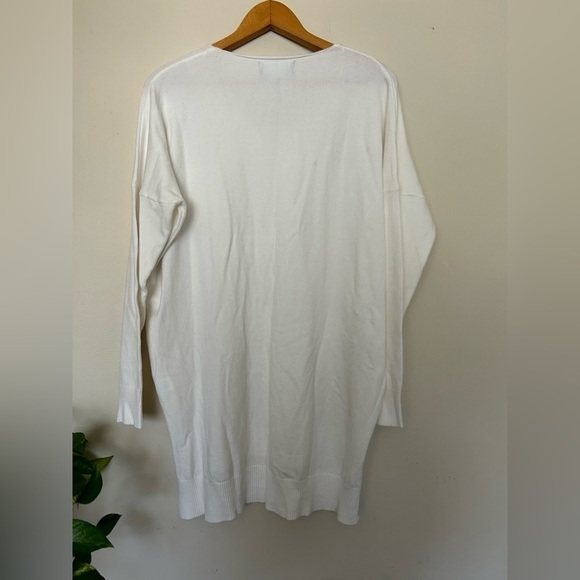 Alexander +David White long sleeve Hi-Low Soft Stretchy Sweater Size M/L - Picture 2 of 8
